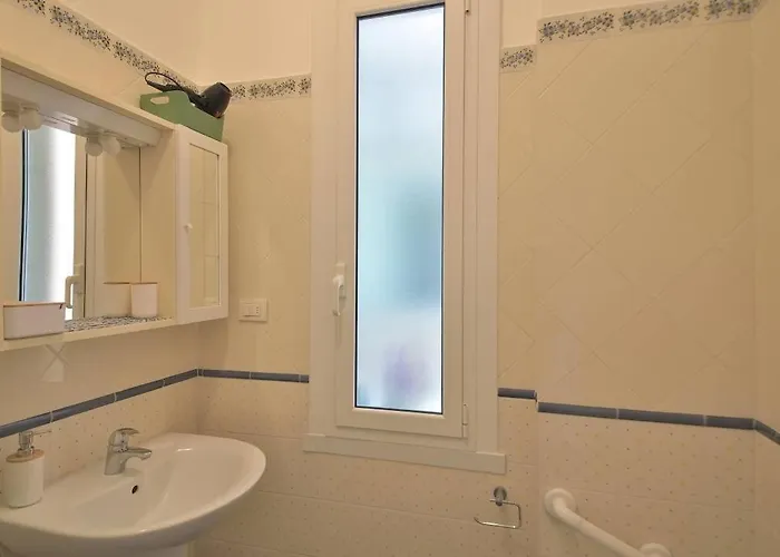 Janette Flexyrent Rapallo